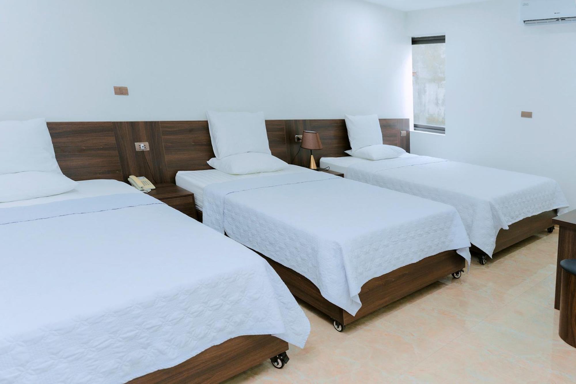 Thu Ha Hotel Uong Bi Dış mekan fotoğraf