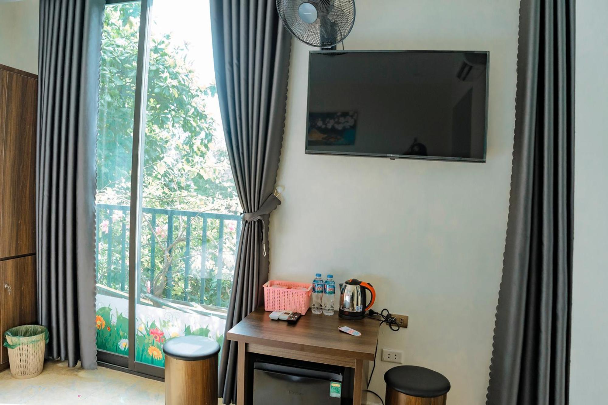 Thu Ha Hotel Uong Bi Dış mekan fotoğraf