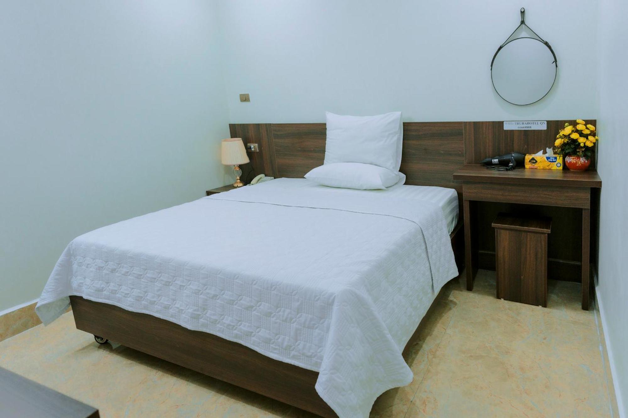 Thu Ha Hotel Uong Bi Dış mekan fotoğraf