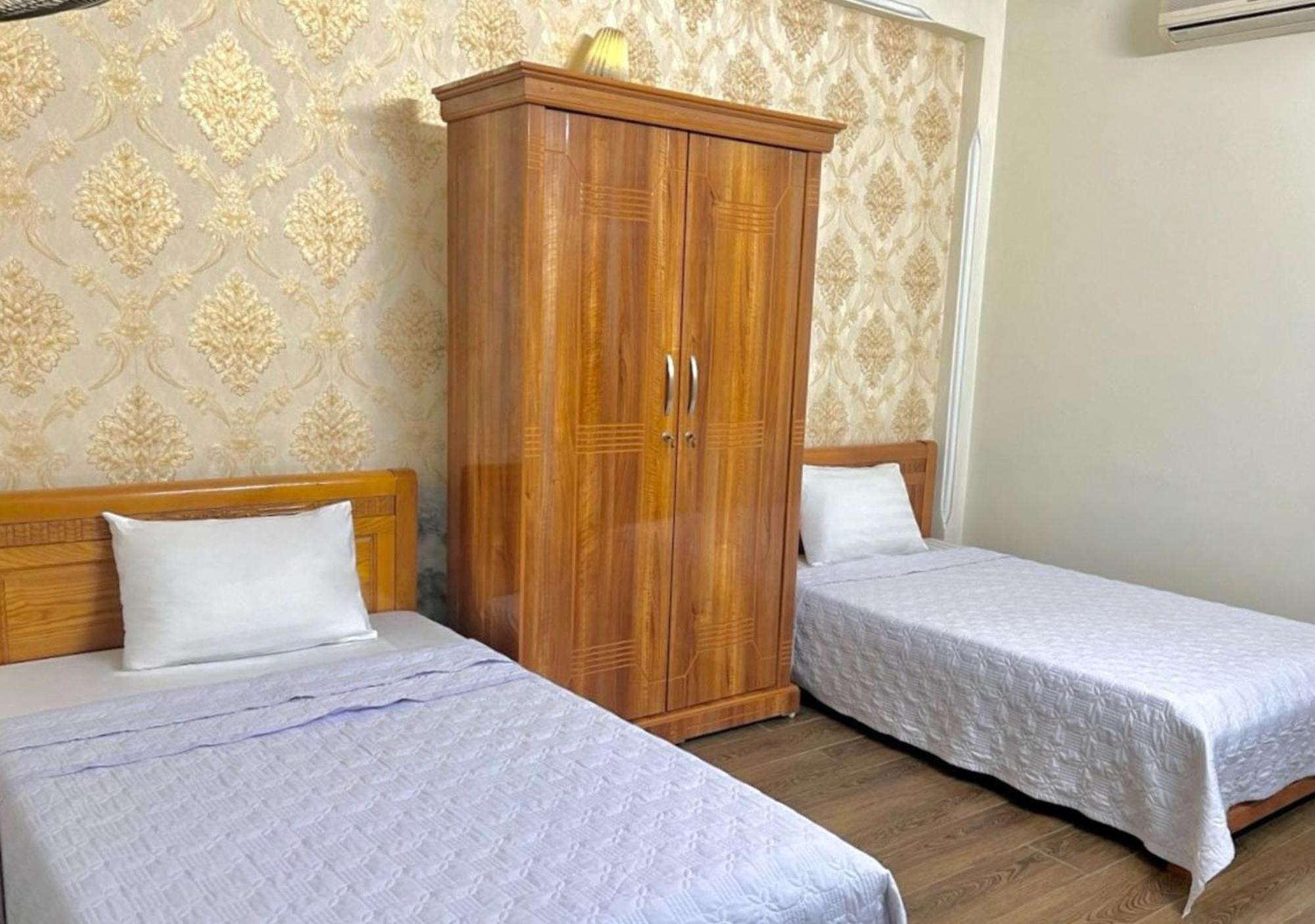 Thu Ha Hotel Uong Bi Dış mekan fotoğraf