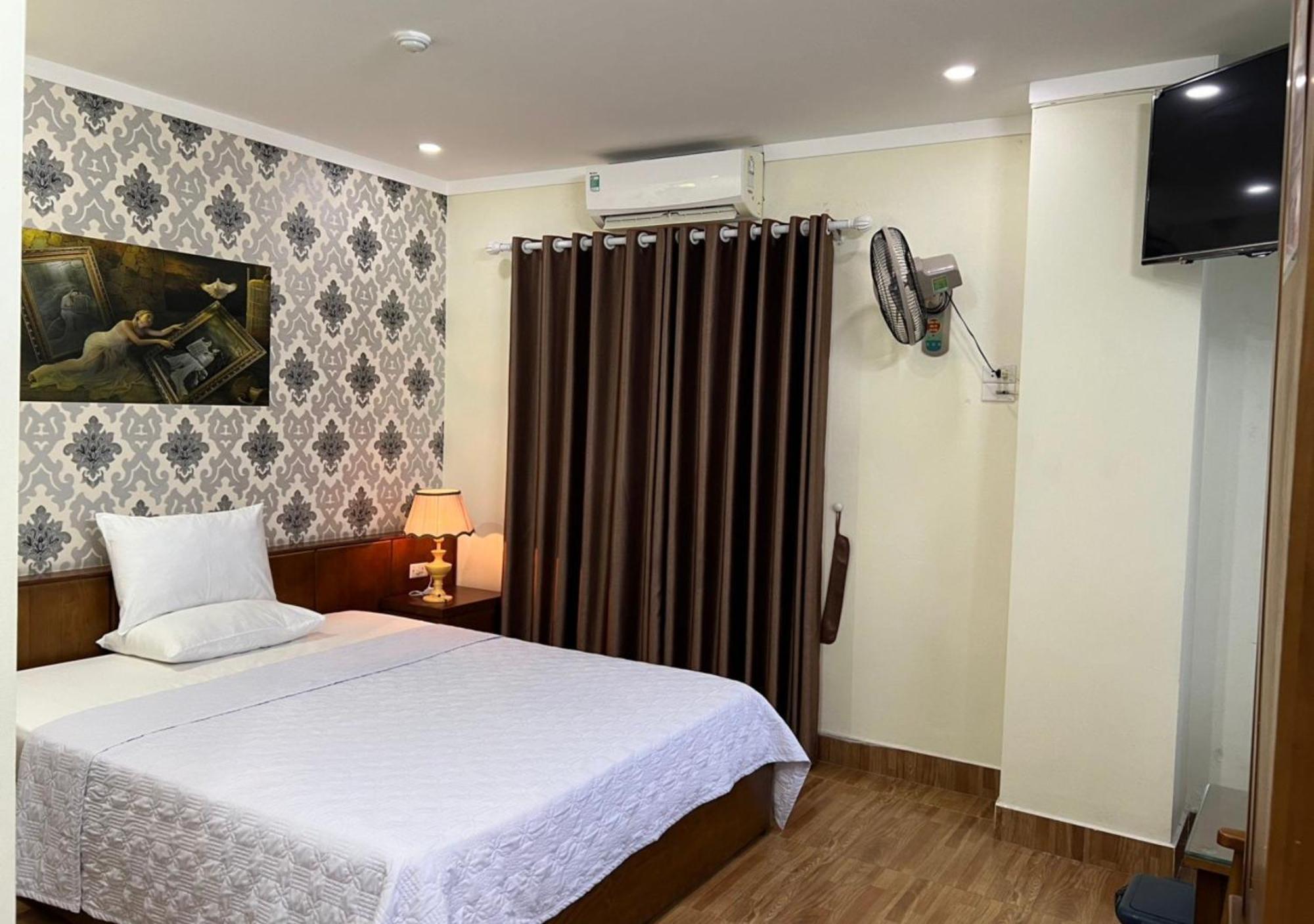Thu Ha Hotel Uong Bi Dış mekan fotoğraf