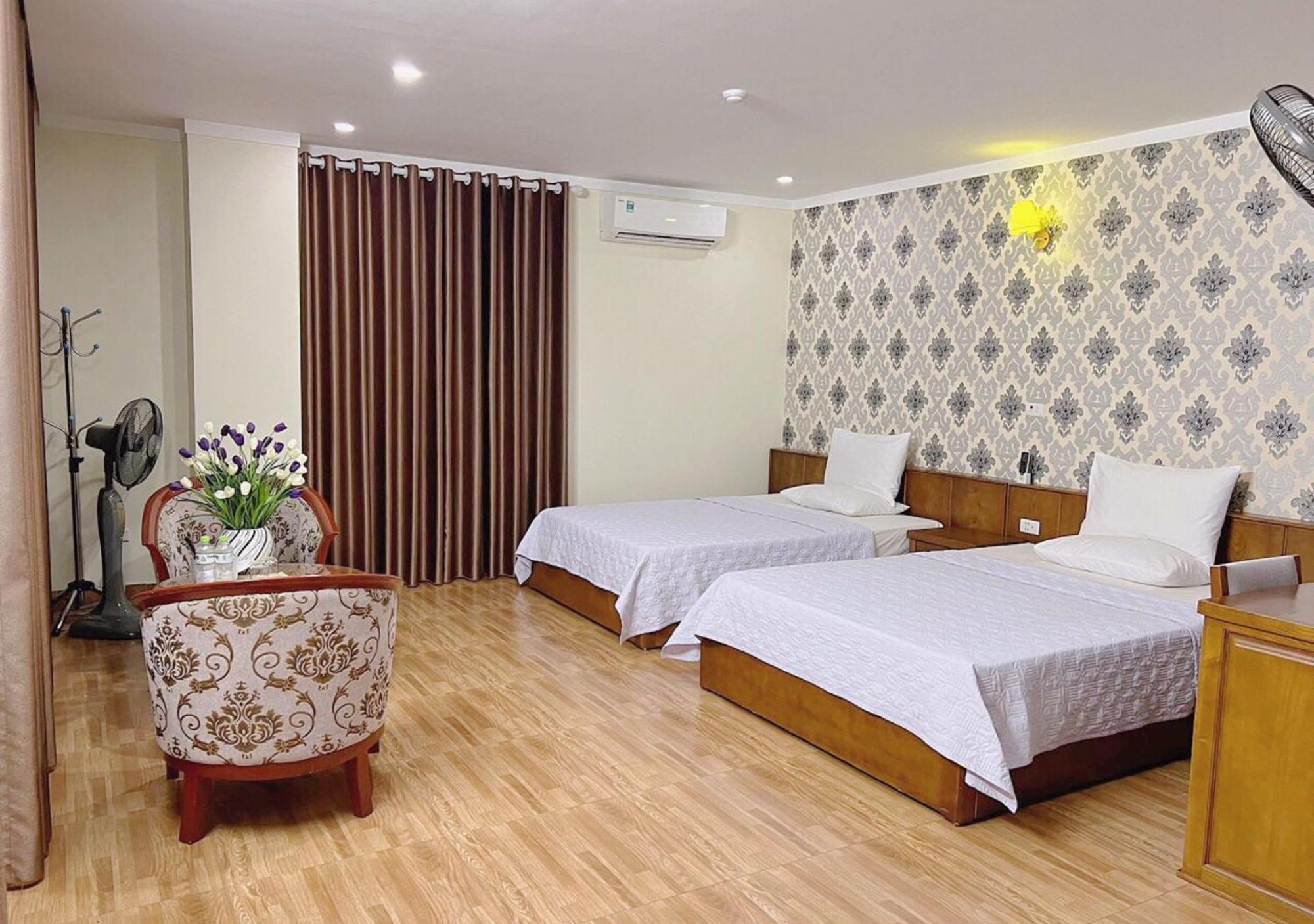 Thu Ha Hotel Uong Bi Dış mekan fotoğraf